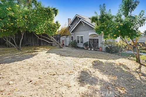 228 Spring St, Lake Elsinore CA  92530-4103 exterior