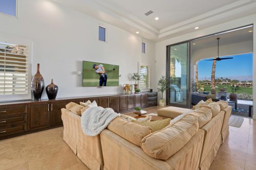 81530 Carboneras, La Quinta CA  92253-8219 exterior