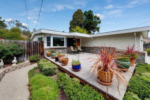 1789 Sarah Dr, Pinole CA  94564-2213 exterior