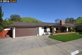 2761 Doidge Ave, Pinole, CA 94564-1014