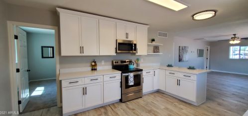 5547 State Ave, Glendale AZ  85301-1952 exterior