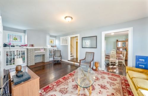 250 Park St, East Orange NJ  07017-1846 exterior
