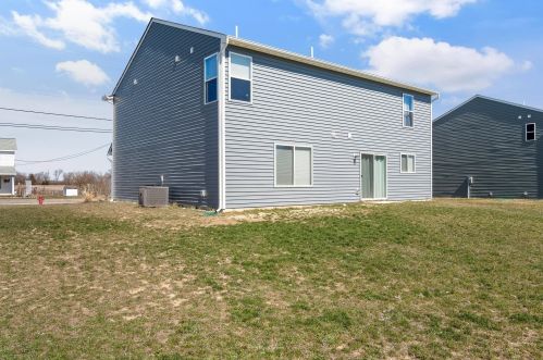 500 Westbrook Rd, Brookville OH  45309-9701 exterior