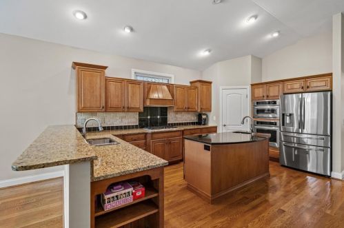 60 Arcadia Ave, Covington KY  41017-2129 exterior
