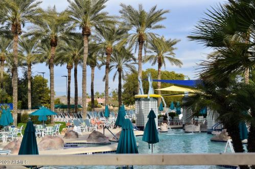 15780 Alpine Ridge Dr, Sun City AZ  85374-2193 exterior