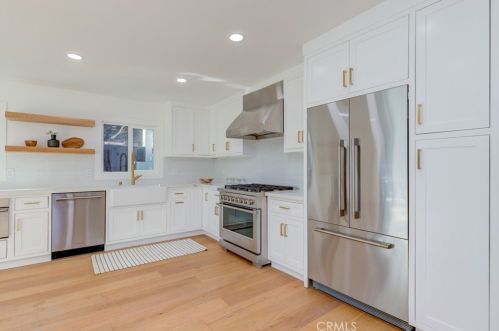 2146 Toscanini Dr, Rancho Palos Verdes CA  90275-1420 exterior