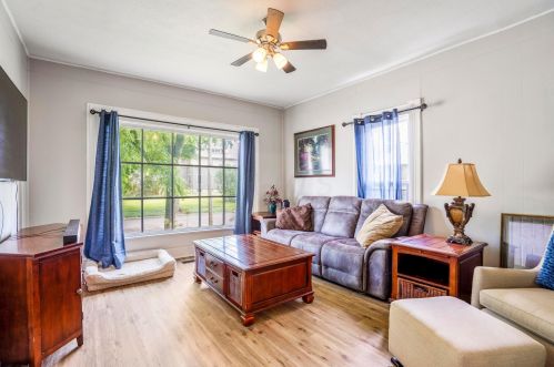 190 Elm St, Marion OH  43302-4216 exterior