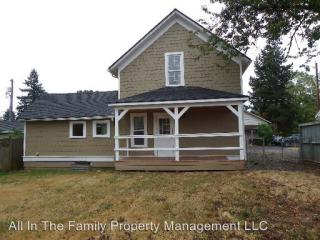 1027 Prospect St, Redland OR  97045-3718 exterior