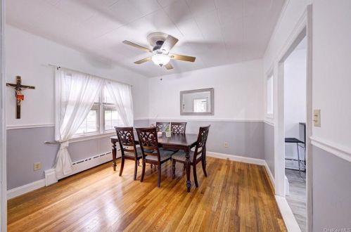 24 Orchard St, Marlborough NY  12542-6149 exterior