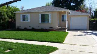 18000 Collins St, Van Nuys CA  91316-1031 exterior