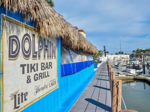 995 Anglers Cv, Marco Island FL  34145-2365 exterior