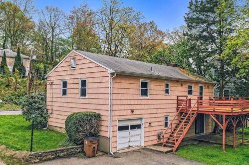 28 Jessup St, Stamford, CT 06902-1607