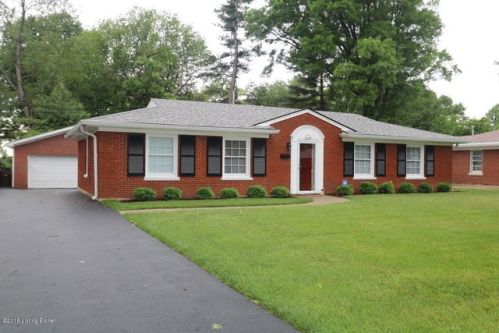 2004 Cedarcrest Dr, Louisville, KY 40242-3402