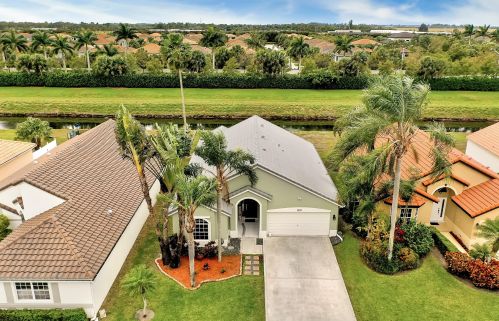 7572 Stirling Bridge Blvd, Delray Beach, FL 33446-3609