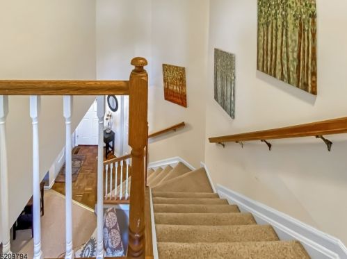 13 Mourning Dove Ct, Hackettstown NJ  07840-3211 exterior