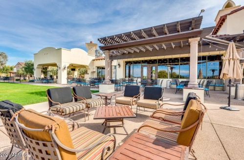 13748 Junipero Dr, Sun City AZ  85375-2337 exterior