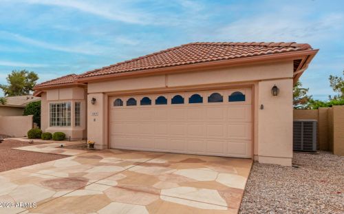 10429 Watford Way, Chandler, AZ 85248-7242