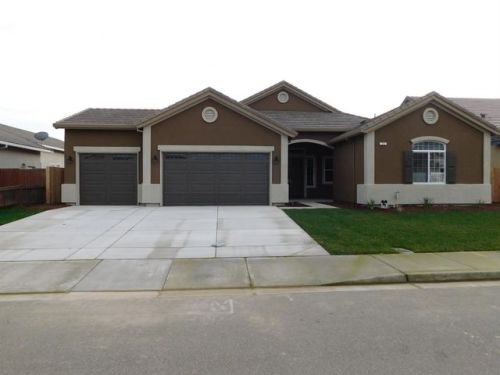 318 Parliament Way, Newman, CA 95360-9559