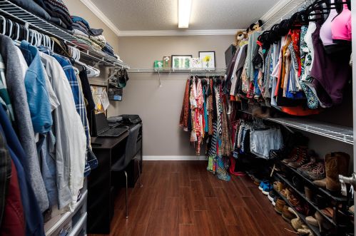 71 Lk Lorraine Cir, Shalimar FL  32579-1617 exterior