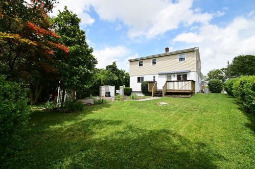 3 Utz Dr, Florence KY  41042-1538 exterior