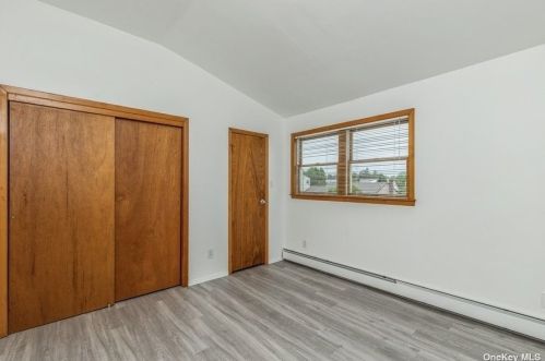 26 Westbury Ave, Hicksville NY  11803-3414 exterior