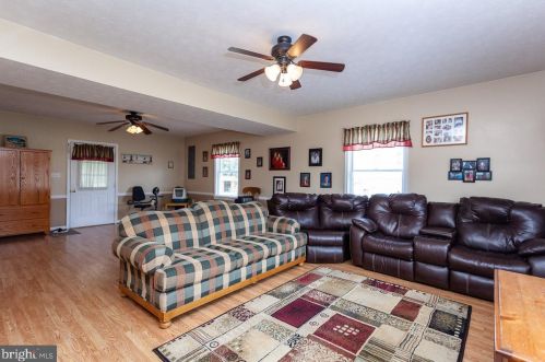 15 Meadow Ln, Richmond National Battlefiel VA  22835-1676 exterior