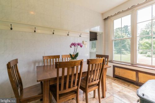 401 College Ave, Haverford PA  19041-1009 exterior