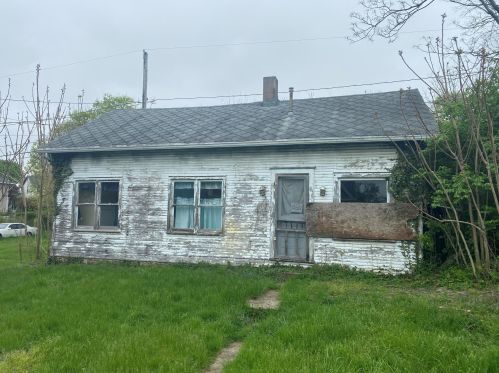 32 Lagonda Ave, Springfield OH  45503-4458 exterior