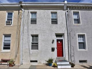 3413 Conrad St, Philadelphia PA  19129-1624 exterior