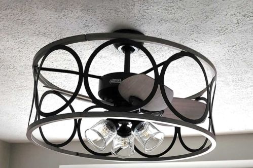 1311 Neshannock Blvd, New Castle PA  16105-2432 exterior