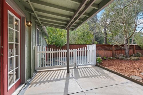 430 Creekside Way, Lompico CA  95018-9036 exterior