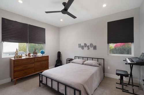 134 Jason St, Encinitas CA  92024-1447 exterior