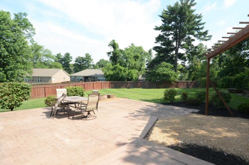 505 Conrad Dr, Cincinnati, OH 45231-4005