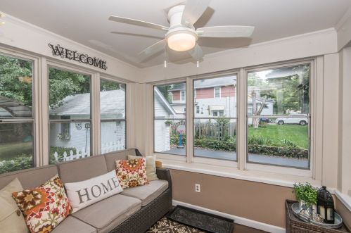 222 Fountain Ave, Waukesha, WI 53186-6007