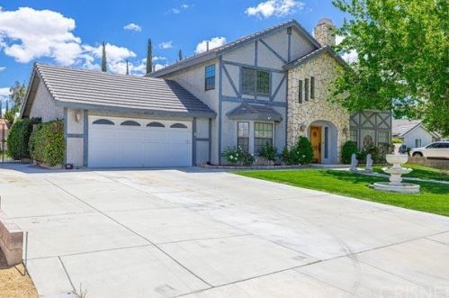 43020 Ed Halley Pl, Lancaster, CA 93536-4817