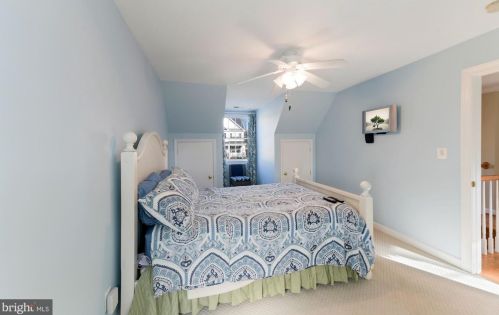 1802 Pimmit Dr, Falls Church VA  22043-1114 exterior