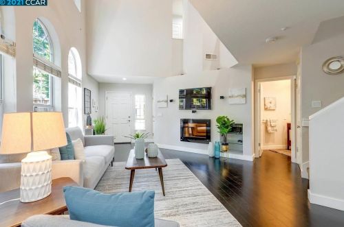 104 Treasure Ct, San Ramon CA  94583-1237 exterior