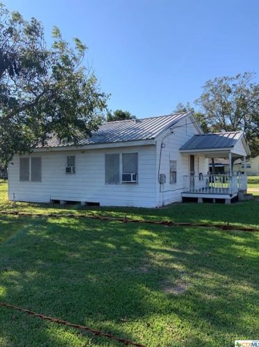 807 Convent St, Victoria, TX 77901-8319