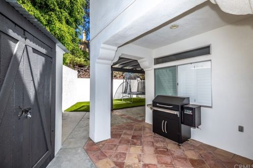 3084 Crape Myrtle Cir, Chino Hills CA  91709-3821 exterior