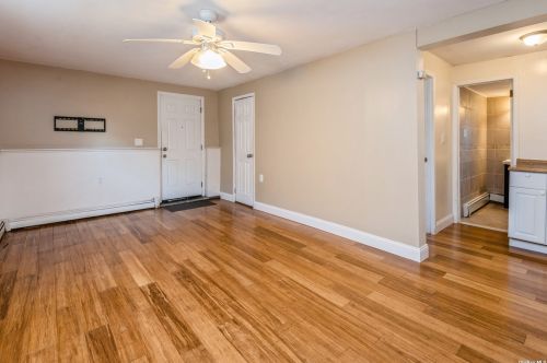 235 Farmers Ave, North Lindenhurst NY  11757-1815 exterior