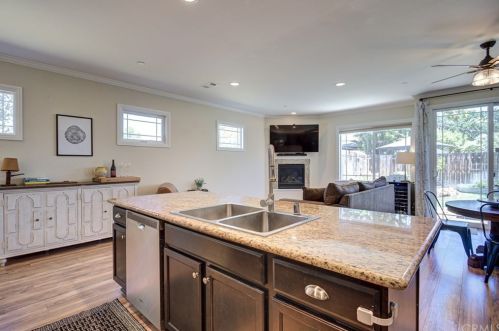59 8th St, Templeton CA  93465-9343 exterior