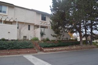 3072 Swallows Nest Dr, Sacramento, CA 95833-9720