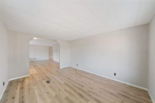 32861 Brechtel St, Lake Elsinore CA  92530-0420 exterior