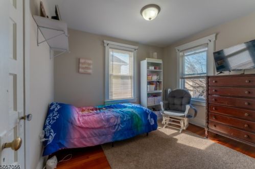 220 Locust St, Roselle Park NJ  07204-2226 exterior