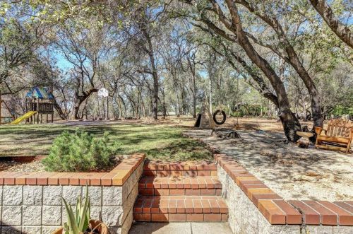 17790 Hitch Ct, Lake Wildwood CA  95946-9648 exterior