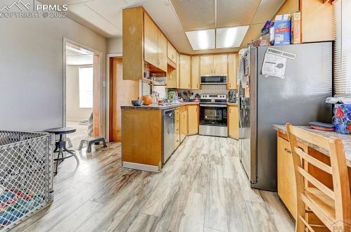 1031 Lake Ave, Pueblo CO 81004-2846 exterior