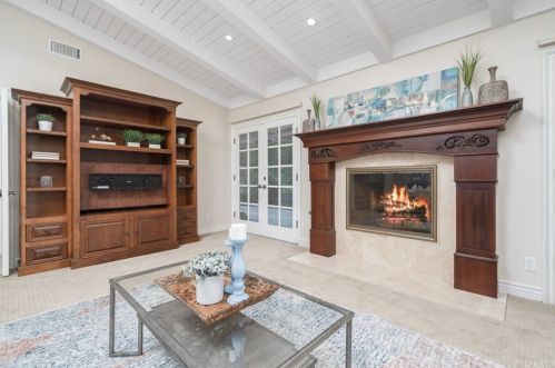 607 Oak Grove Dr, Glendora CA  91741-2258 exterior