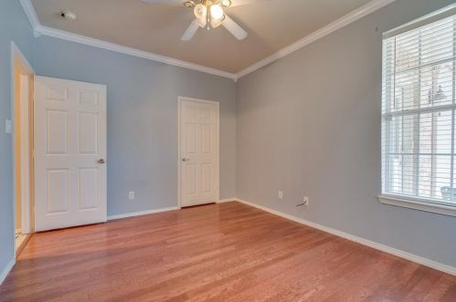 6109 Gateridge Dr, Lewisville TX  75028-2396 exterior