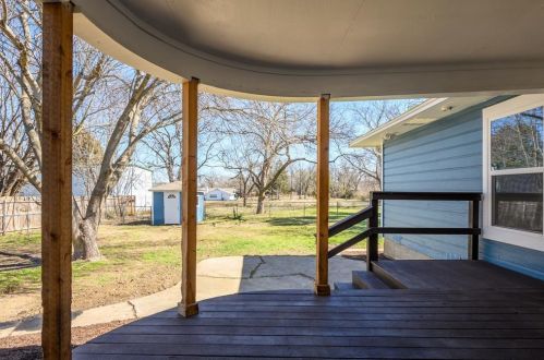 918 Hillcrest St, Denton TX  76201-2407 exterior