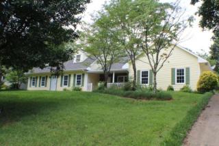 2430 Rivermont Dr, Kingsport, TN 37660-2317